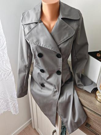 Krásny trenckot s,m, m