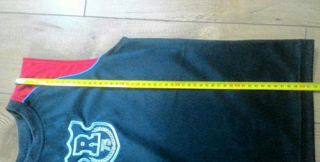 Chlapcenske tricko, 146