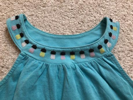 Letne tielko s ananasmi - super stav, palomino,122