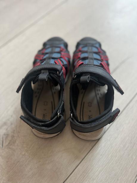 Detske sandale, prezuvky do skoly, geox,33