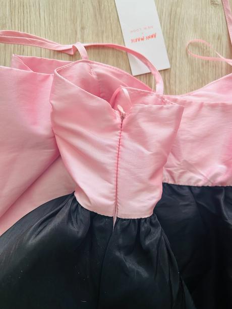 Nádherné šaty s mašľou značky new look, pc 47 eur, new look,s