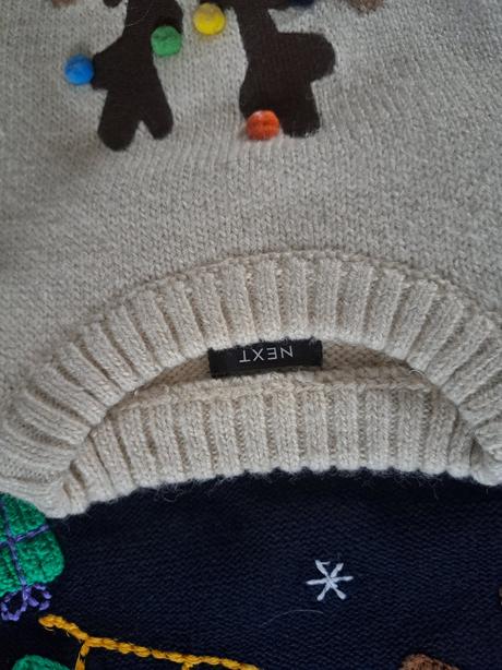 Svetre vianočné, next,116