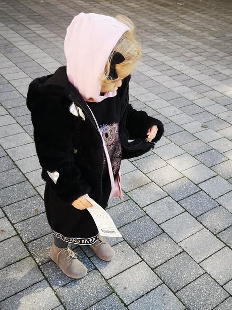 Topanocky  vel.24  celokožene, luxusna zn., 24