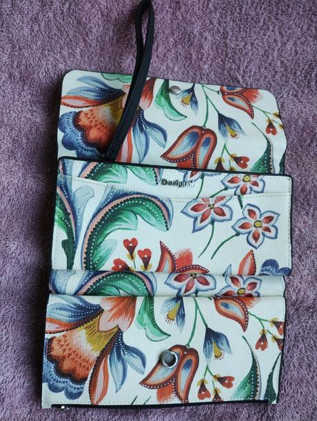 Obojstranná peňaženka, desigual