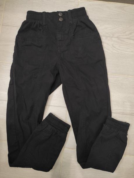 Dámske nohavice, 32