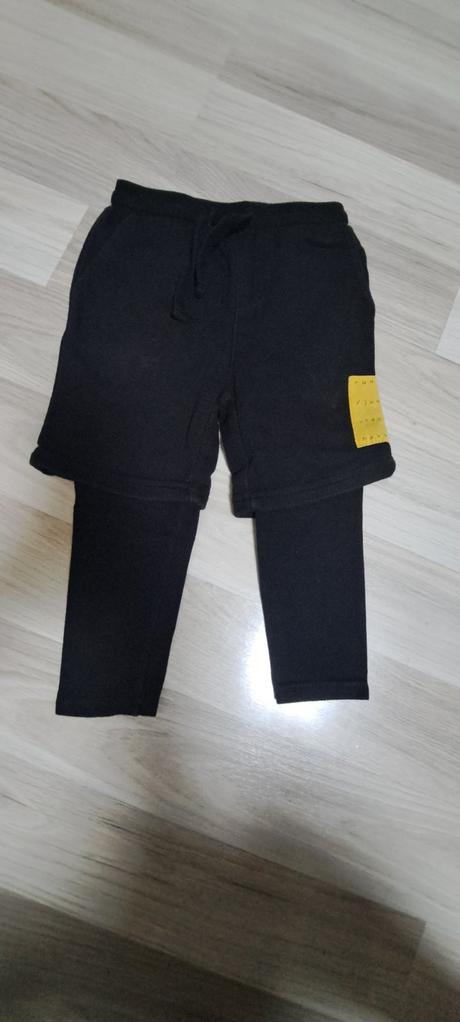 Leginy, reserved,92