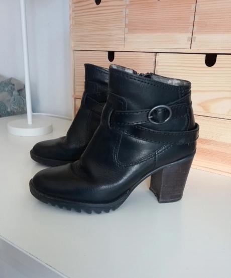 Kožené členkové čižmy fly london 38, 38