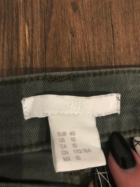 Dámske krátke riflové nohavice, amisu,40