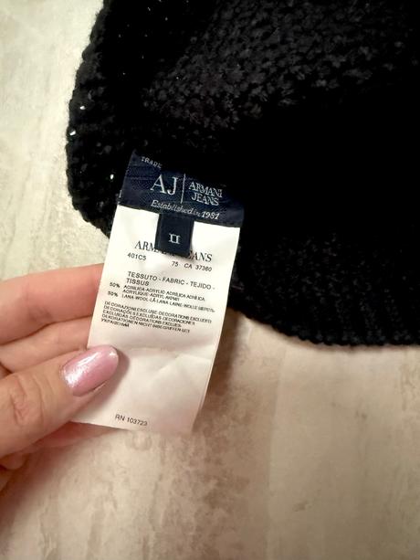 Armani cierna čiapka, armani