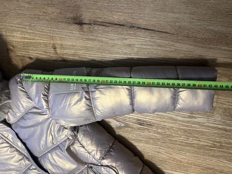 Vetrovka, lucky lax,134