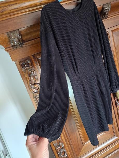 Elegantne saty, 40