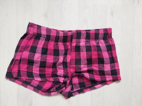 Šortky s, sinsay,s