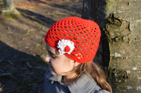 Háčkovaná čiapočka s kvetom, 50 - 158