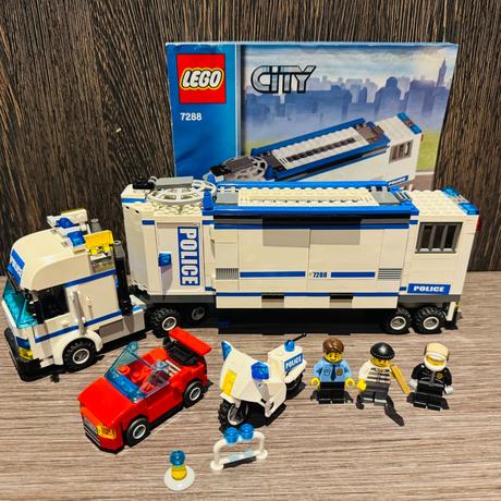 Lego city 7288 mobilná policajná stanica, 