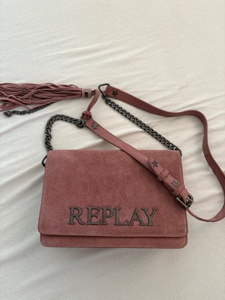 Kabelka replay, replay