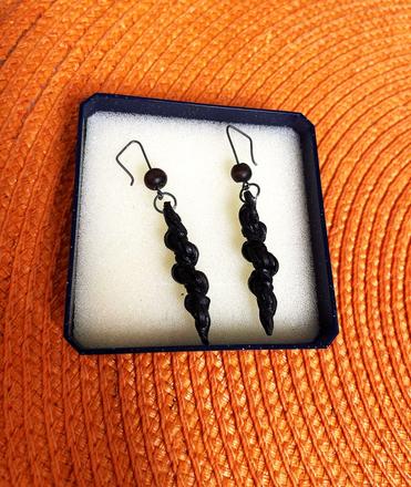 Kožené náušnice, 