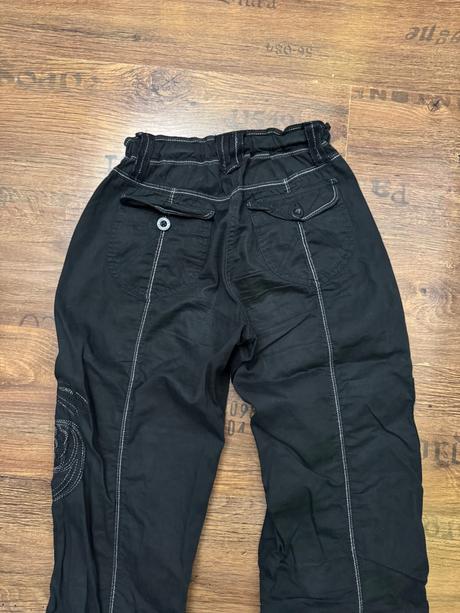 Čierne nohavice s aplikáciou, cherokee,xs