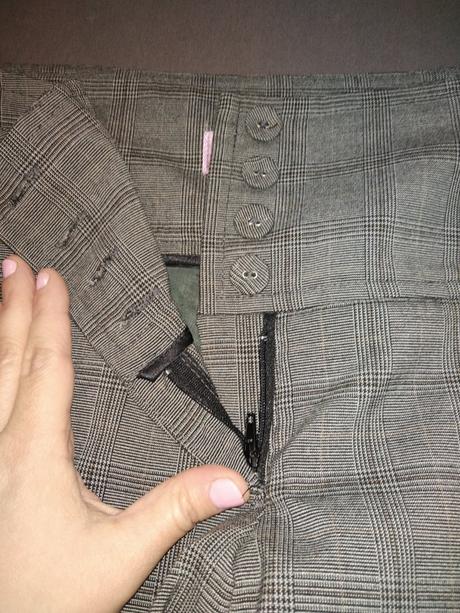 Elegantné nohavice na puky, 42