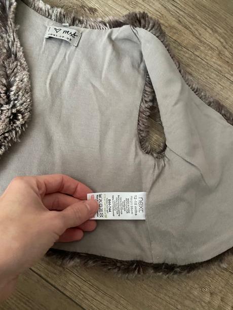 Kožušinová vesta, next,86