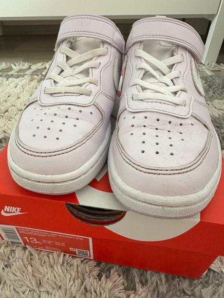 Dievcenske tenisky, nike,31