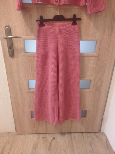 Pletený komplet/ súprava shein, s