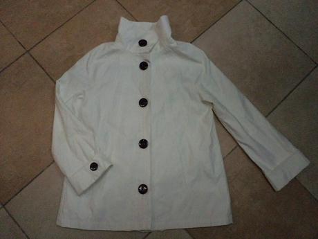 Krátky trenčkot 10/38, 38