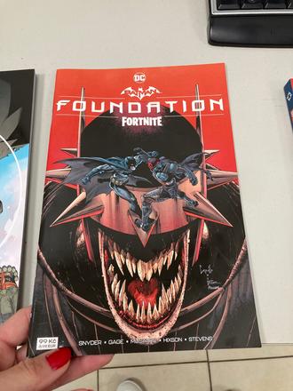 Batman foundation fortnite komix, 