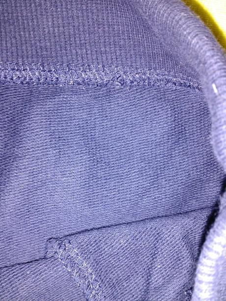 2x tmavomodré tepláky, 134