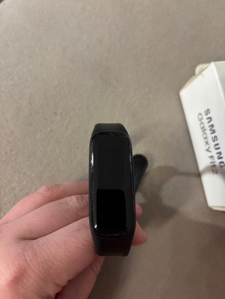 Hodinky samsung galaxy fit2, samsung