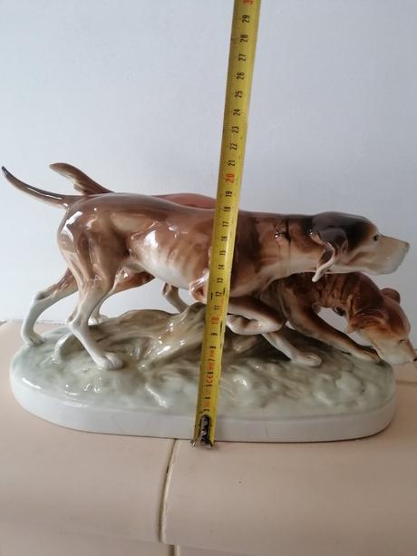 Royal dux porcelánovy poľovnícky psy,