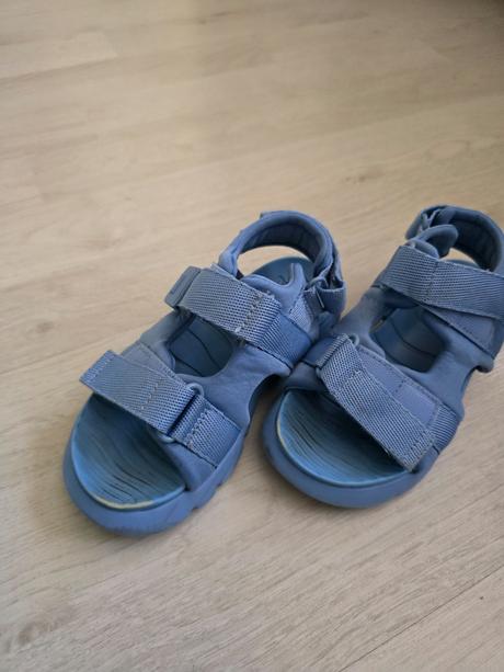 Sandále č.26, camper,26