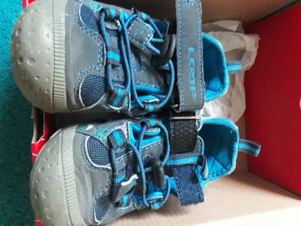 Loap turisticke sandalky, 25