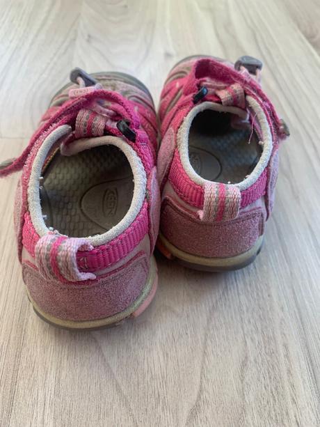 Sandálky keen - veľ. 24, keen,24