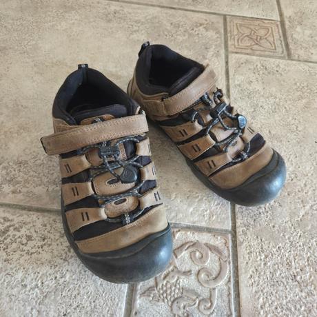 Keen topanky, keen,35