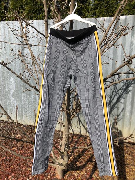 Nohavice, h&m,146