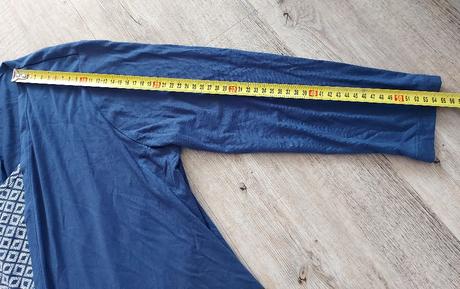 Dámske šaty dvojvrstvového vzhľadu, 38