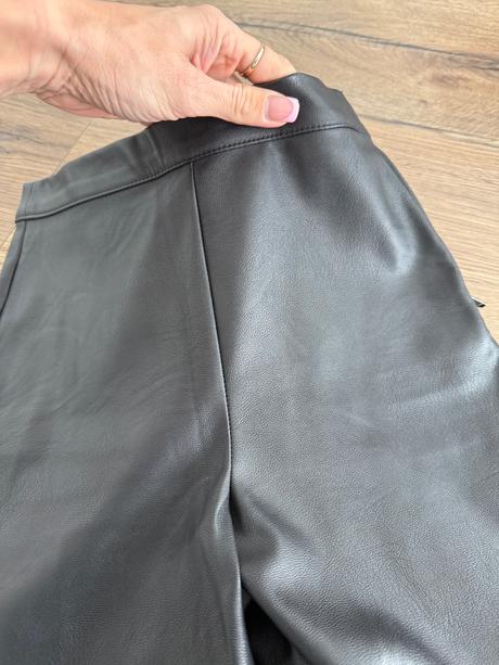 Cierne kozenkove nohavice ll veľkosť xxs, xs