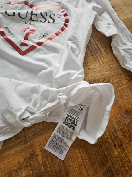 Guess pulover, guess,152