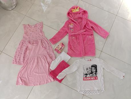 Balík dievčenského oblečenia 116, 104–116