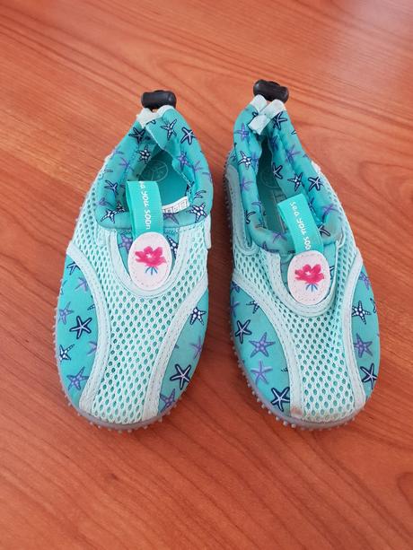 Topanky do vody k moru, lupilu,26