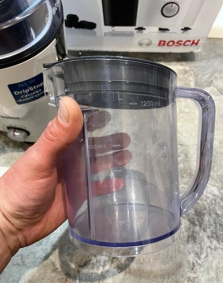Odšťavovač bosch mes25a0 700w, bosch