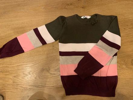 Krasny tenky svetrik, h&m,128