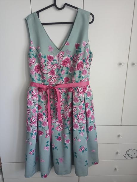 Kvetované šaty, yessica,44