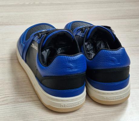 Wave - black & blue 40 x352, be lenka,40