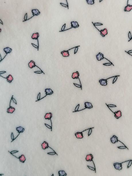 Celoročné zamatové šatočky, 68