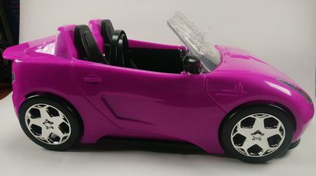 Autíčko pre 2 barbie doll s cestovnými doplnkami, 