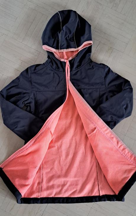 Dievčenská bunda, 128