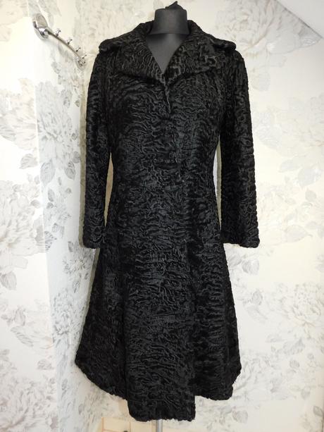 Kvalitny kožuch z karakulskej ovce/kožušina z jah, 36