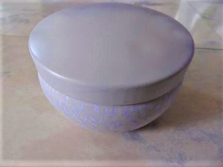 Plechová kazetka na drobnosti, 