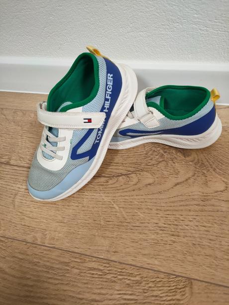 Chlapčenské ľahké botasky tommy hilfiger, veľ. 34, tommy hilfiger,34